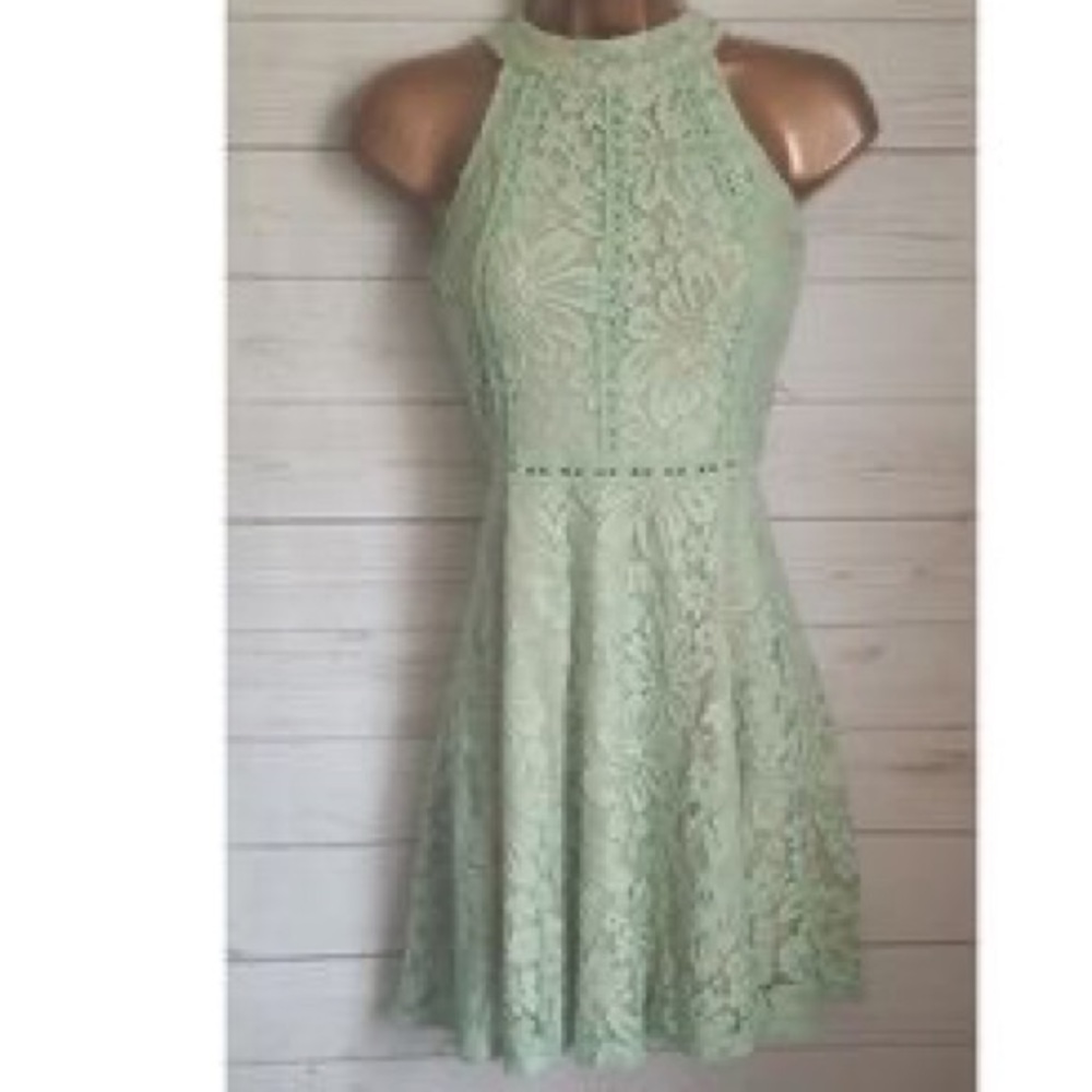 Lace Sage/Minty Green Dress EUC - Picture 1 of 9